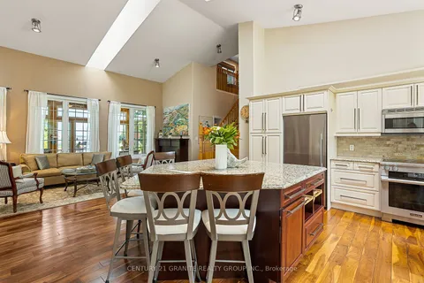 19 Response St, Kawartha Lakes, ON K0M 1N0