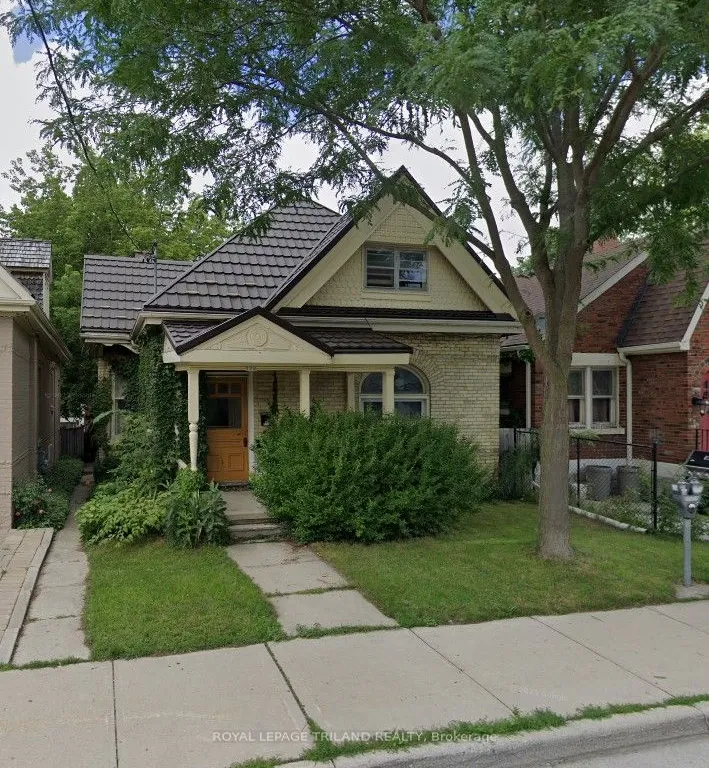 172 John St, London, ON N6A 1P1
