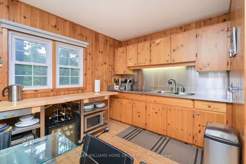 3 Valley View Clse, Mulmur, ON L9V 3H4