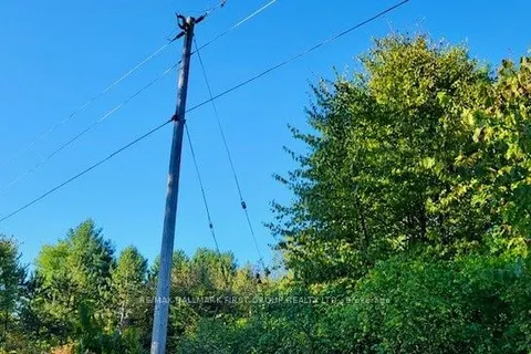 82 Conchie Rd, Tweed, ON K0K 3J0