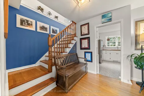 18 Lesley Dr, Belleville, ON K8N 4G3
