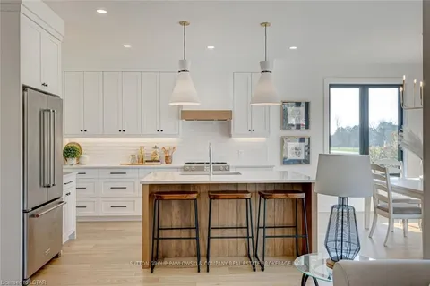 91 ALLISTER Dr, Middlesex Centre, ON N0L 1R0