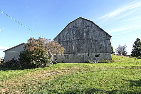 608 Sandringham Rd, Kawartha Lakes, ON K0M 2T0