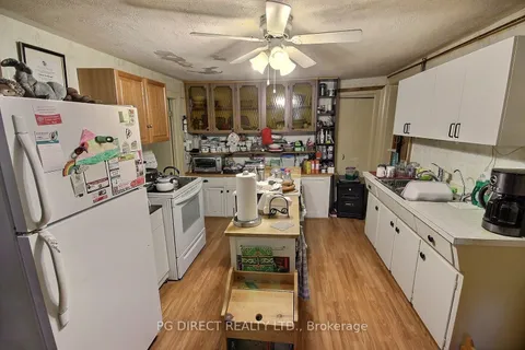 60 Queen Street, Quinte West, ON K8V 4X8