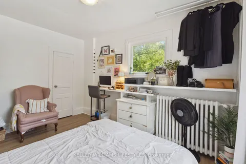 33 Station St, St. Thomas, ON N5P 2X1