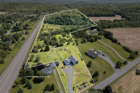 17 Denyes Rd, Belleville, ON K0K 2V0