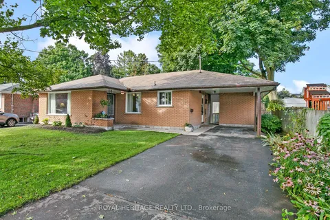 71 Adelaide St, Kawartha Lakes, ON K9V 3K2