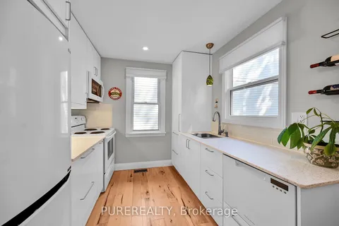 155 East 21st St, Hamilton, ON L8V 2T5