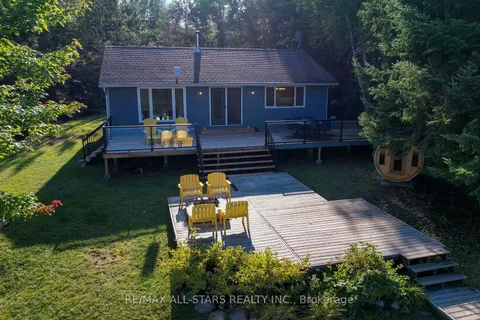 1086 Cameron Lane, Algonquin Highlands, ON K0M 1J0