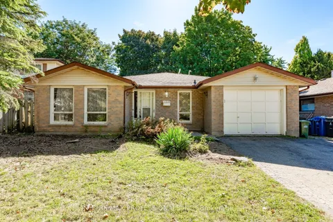 10 Brombal Dr, Guelph, ON N1G 4J4