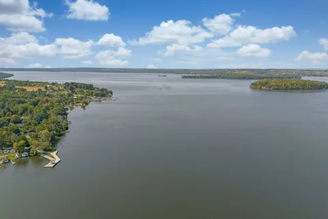 5281 Rice Lake Scenic Dr, Hamilton Township, ON K0K 2E0