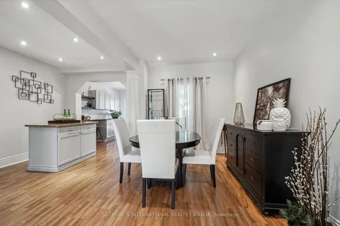 439 Hughson St, Hamilton, ON L8L 4N4