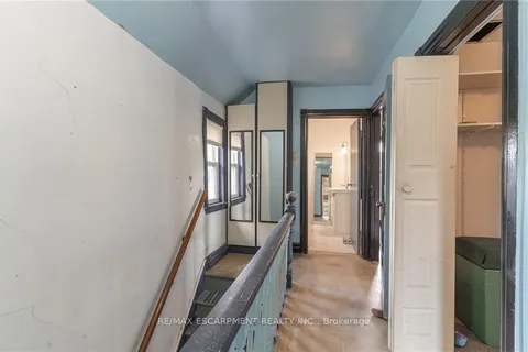 76 Gage Ave, Hamilton, ON L8L 7A1