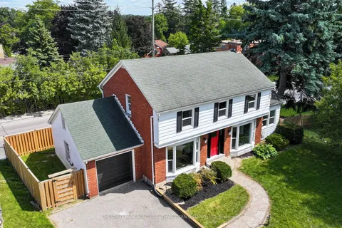 23 James St, Waterloo, ON N2J 2S8