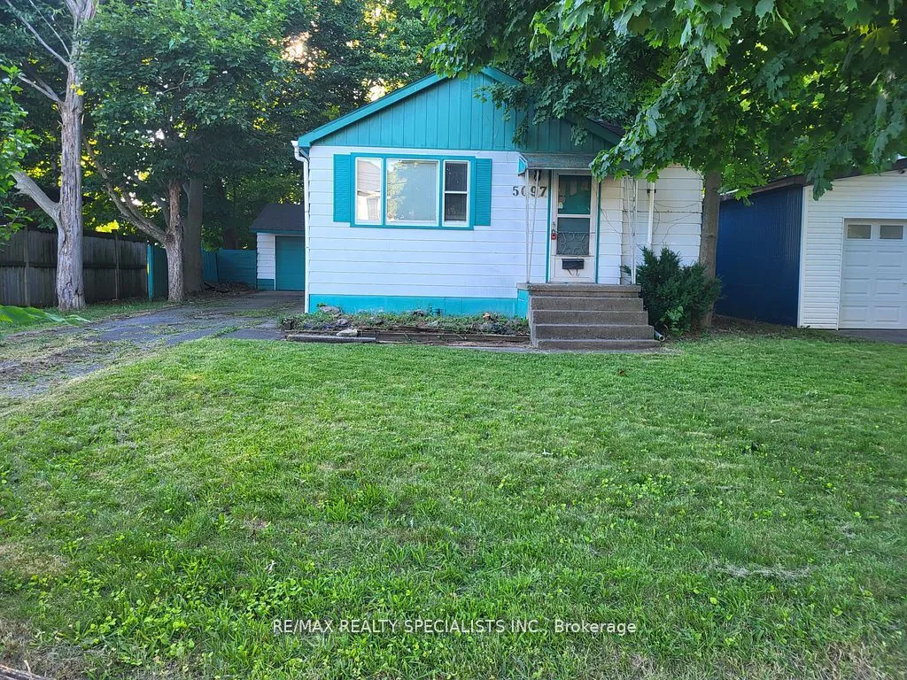 5097 Ontario Ave, Niagara Falls, ON L2E 3R7