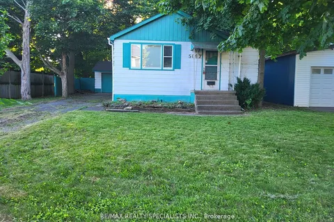 5097 Ontario Ave, Niagara Falls, ON L2E 3R7