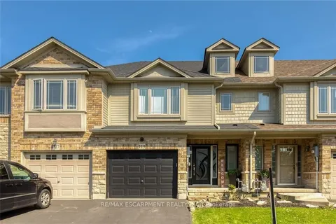 119 Donald Bell Dr, Hamilton, ON L0R 1C0