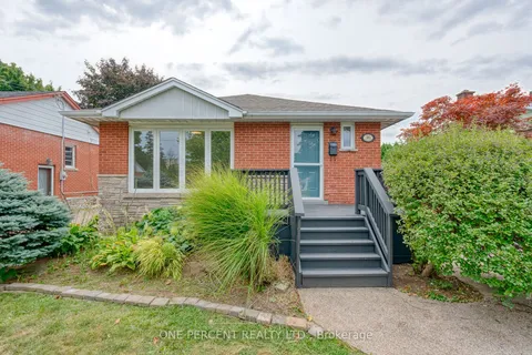 16 Wildewood Ave, Hamilton, ON L8T 1X3