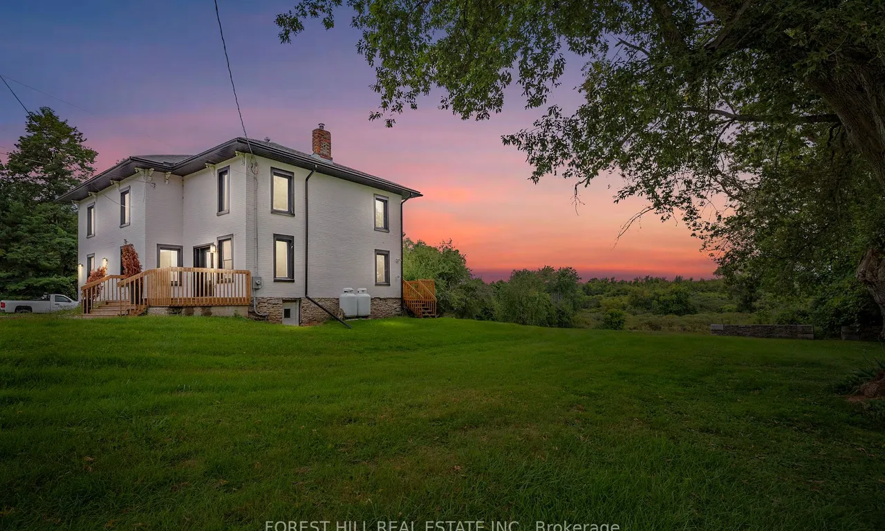 2242 County Road 3, Prince Edward County, ON K0K 1L0