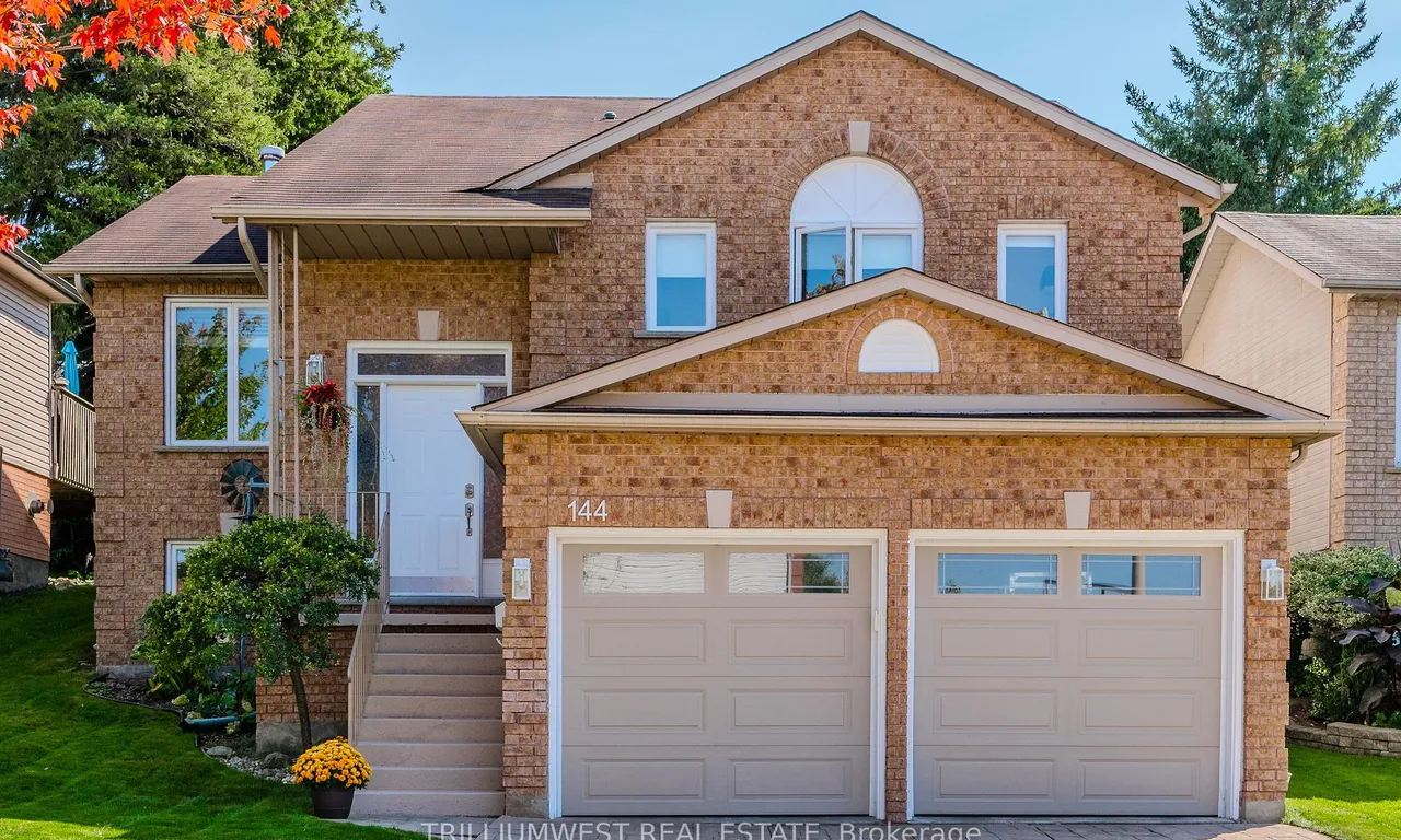 144 General Dr, Kitchener, ON N2K 3S6