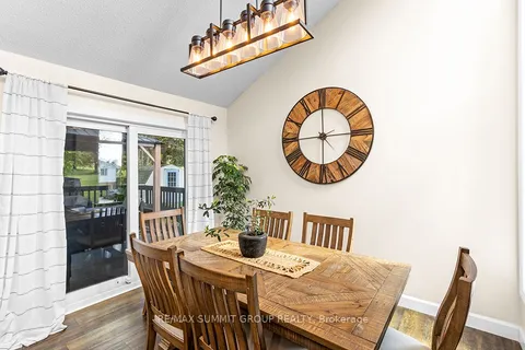 1 Armstrong Cres, Grey Highlands, ON N0C 1H0