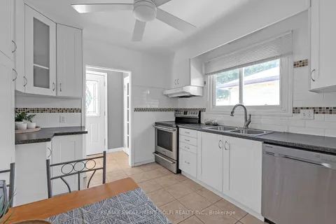 49 Cheryl Ave, Hamilton, ON L8V 1Y4