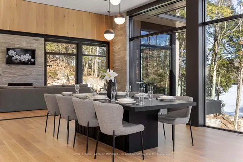 3864 Highway 118, Muskoka Lakes, ON P0B 1J0