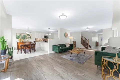 269 Woodway Tr, Norfolk, ON N3Y 0C9