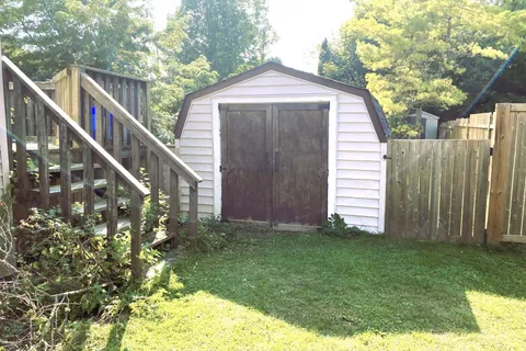 271 Tracey Road, ON K9A 5C6