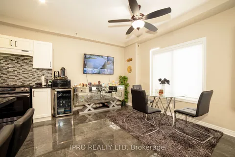 374 Viger Dr, Welland, ON L3B 0E2