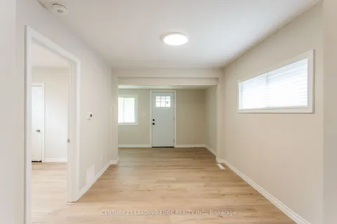 46 Division St, Hamilton, ON L8H 4Z8