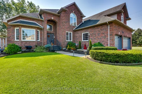 1 Meadowbrook Lane, Thames Centre, ON N0M 2P0