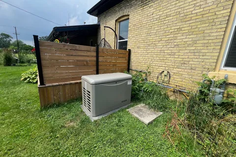 3670 Concession Dr, Southwest Middlesex, ON N0L 1M0