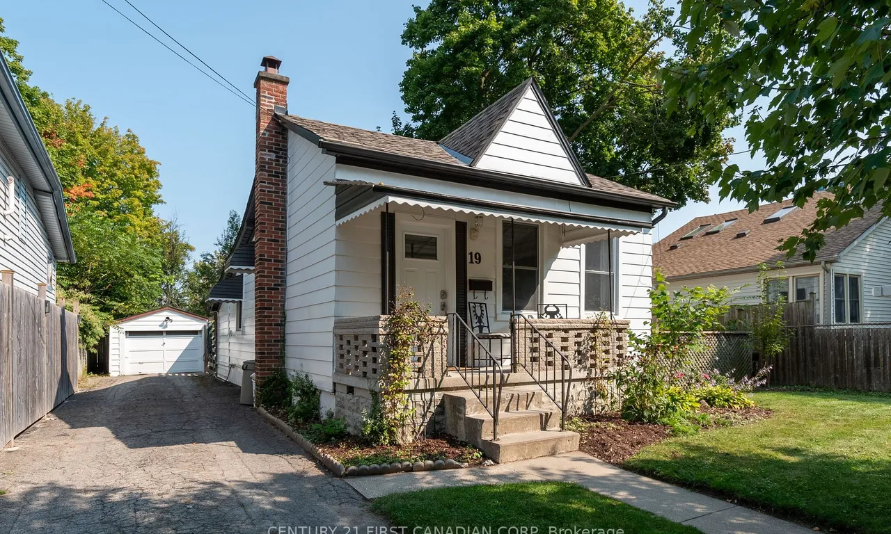 19 Empress Ave, London, ON N6H 1M6
