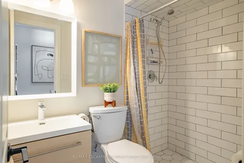 93 Riverview Boulevard, St. Catharines, ON L2T 3M3