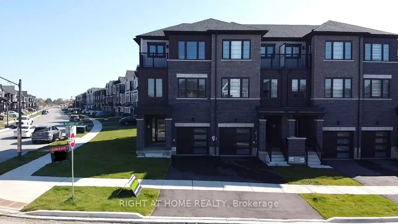 55 Bellhouse Ave, Brantford, ON N3T 5L5