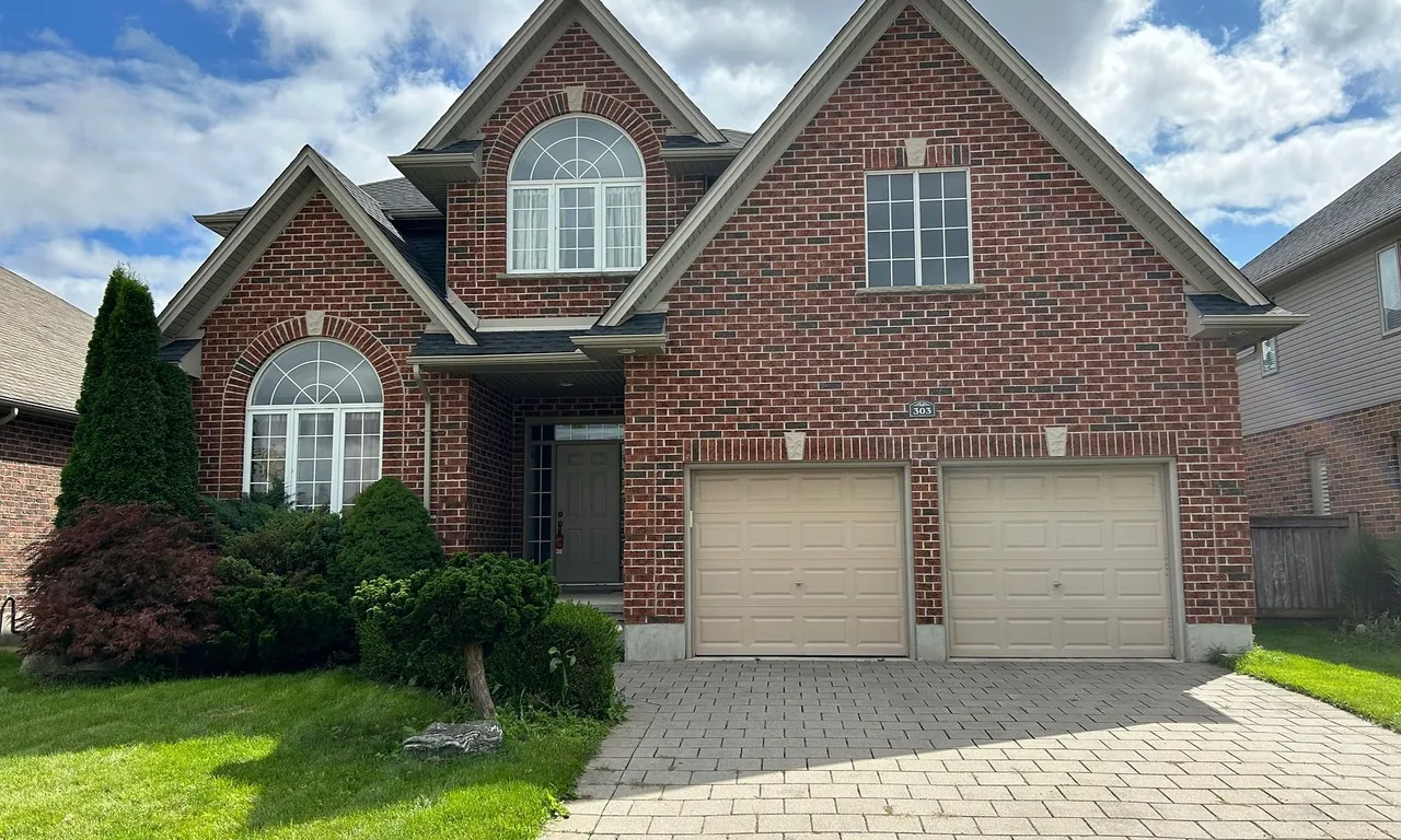 303 BERRYHILL Dr, London, ON N5X 4M4