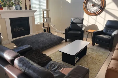 303 BERRYHILL Dr, London, ON N5X 4M4