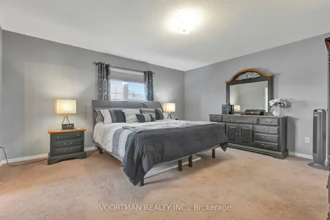 102 Barrett Ave, Brantford, ON N3S 0B4