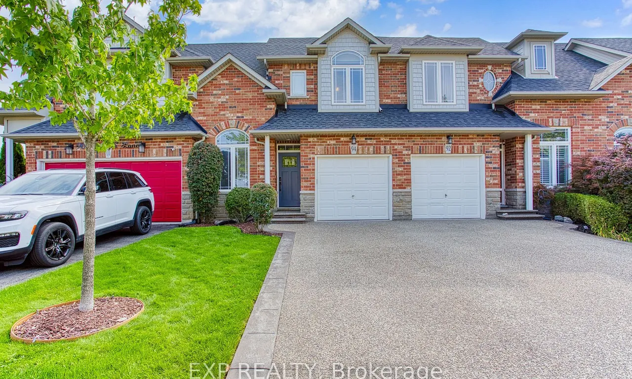 94 Benziger Lane, Hamilton, ON L8E 6G5