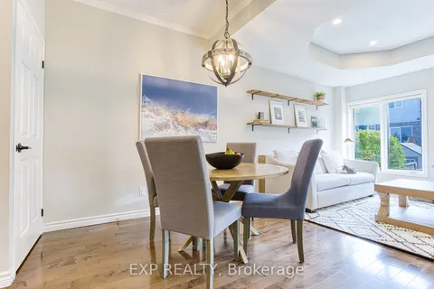 94 Benziger Lane, Hamilton, ON L8E 6G5