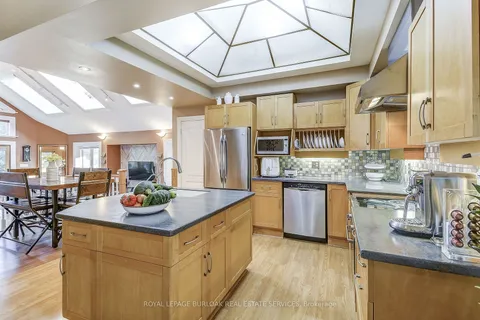 2425 Hespeler Rd, Cambridge, ON N3C 2V3