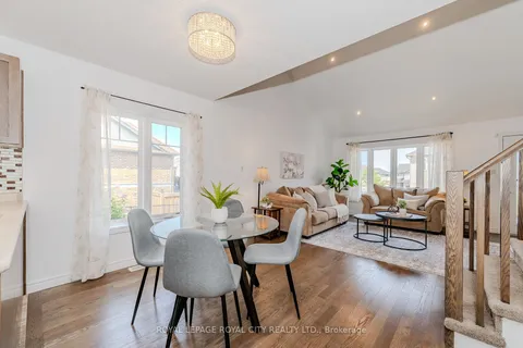 205 Eden Oak Tr, Kitchener, ON N2A 0H6