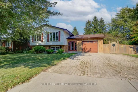 273 Coad St, Southwest Middlesex, ON N0L 1M0