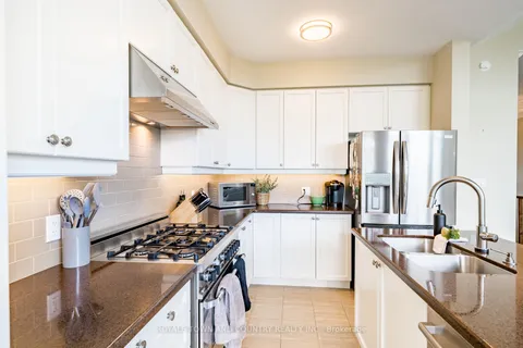 17 Logan Lane, Kawartha Lakes, ON K9V 0L3