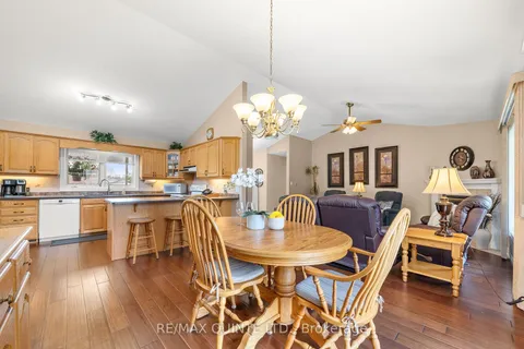 124 County Road 3, Prince Edward County, ON K8N 0L4