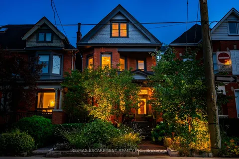141 Markland St, Hamilton, ON L8P 2K3