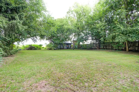 178 Centre St, South Huron, ON N0M 1N0