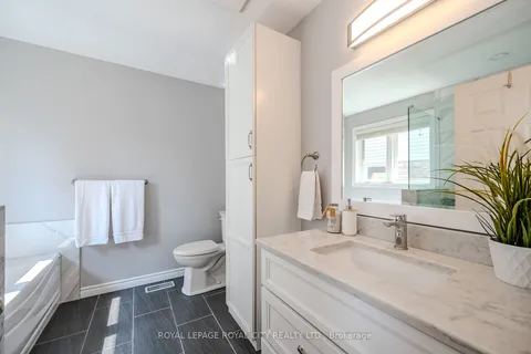 7 Whitetail Crt, Guelph, ON N1L 1H6