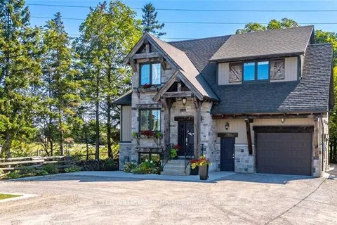 81 Glancaster Rd, Hamilton, ON L9G 3K9